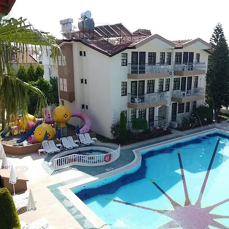 Family Papaya Apart Aparthotel Side